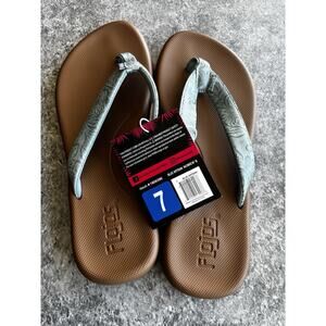 Flojos Artisan Women Sz 7 Blue Floral Textured Flip Flop NWT